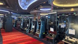 Infinite Blackjack meja live di studio HD dukunslot dengan dealer profesional